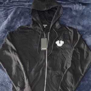 *NWT* TRUE RELIGION ZIP UP HOODIE